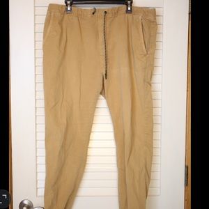American Eagle khaki Joggers
